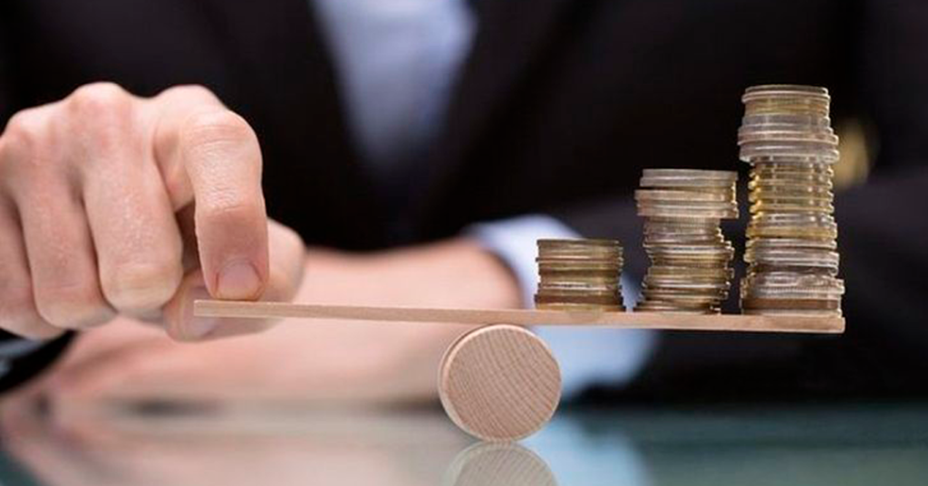 Asesoramiento sobre la planificación fiscal óptima para minimizar la carga tributaria 